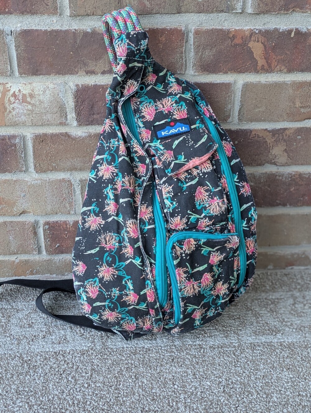 KAVU Rope Sling Crossbody Bag Sparklers Black Teal Floral Cotton Canvas Backpack